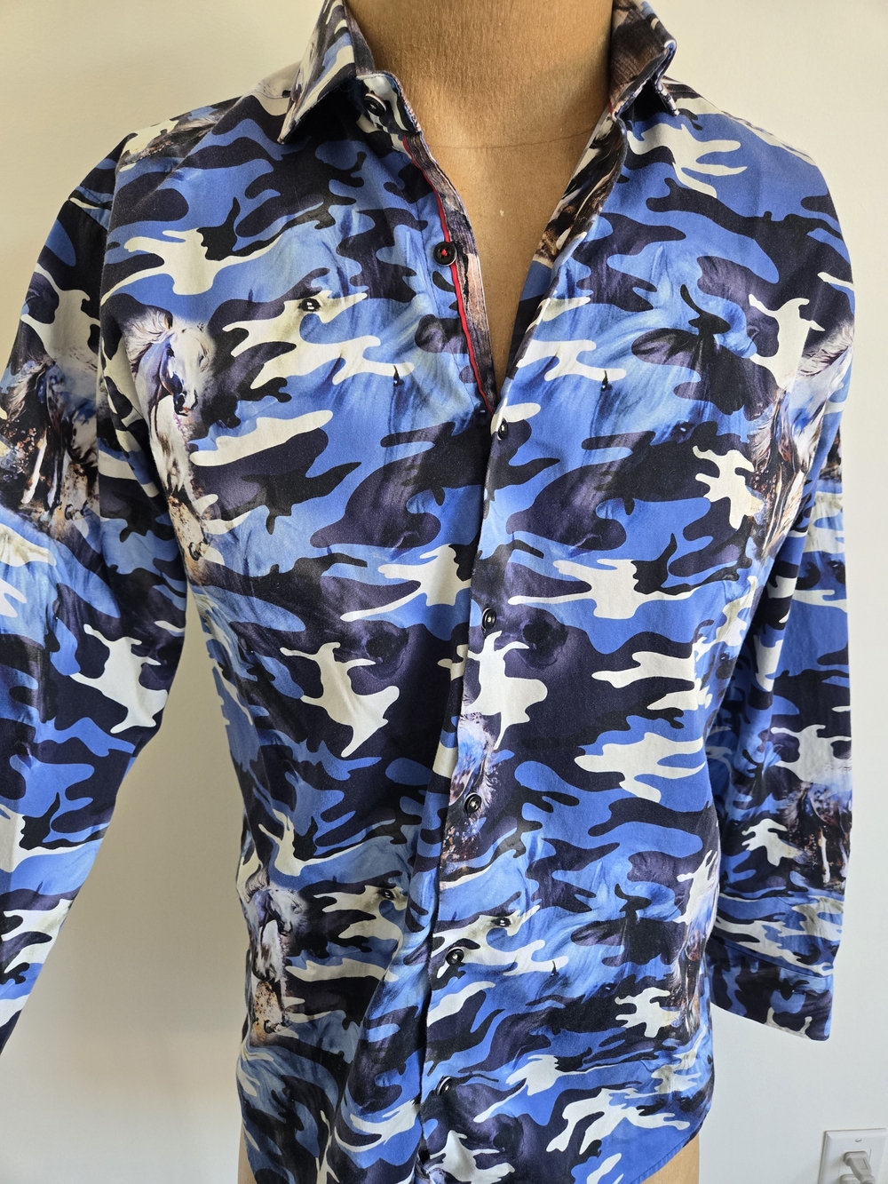 7 Downie St. Camouflage and Horse Pattern Shirt